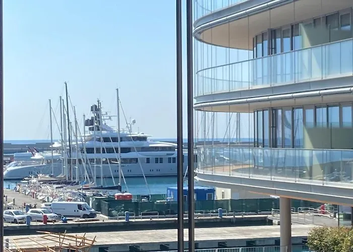 7 Waterfront شقة جنوة