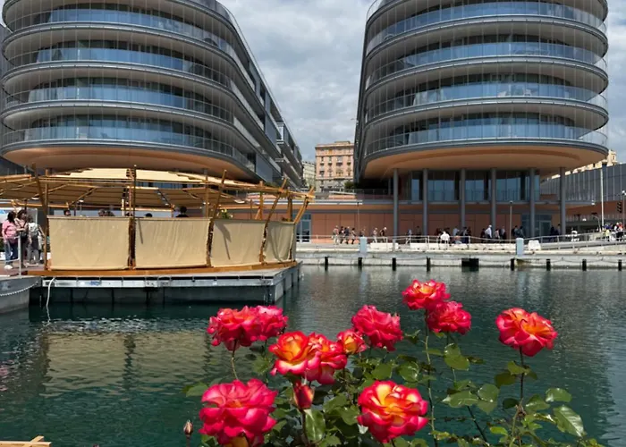 7 Waterfront * جنوة