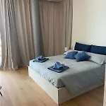 7 Waterfront *