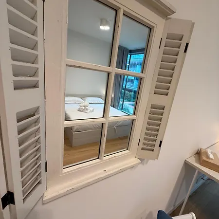 Apartment 7 Waterfront
