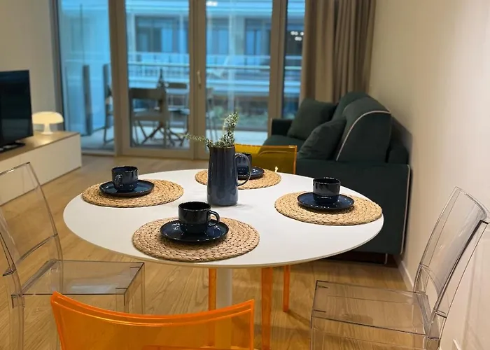 7 Waterfront * Genova