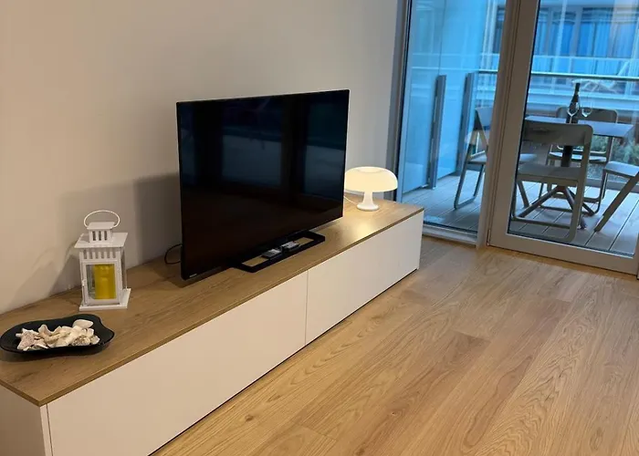 Apartment 7 Waterfront *