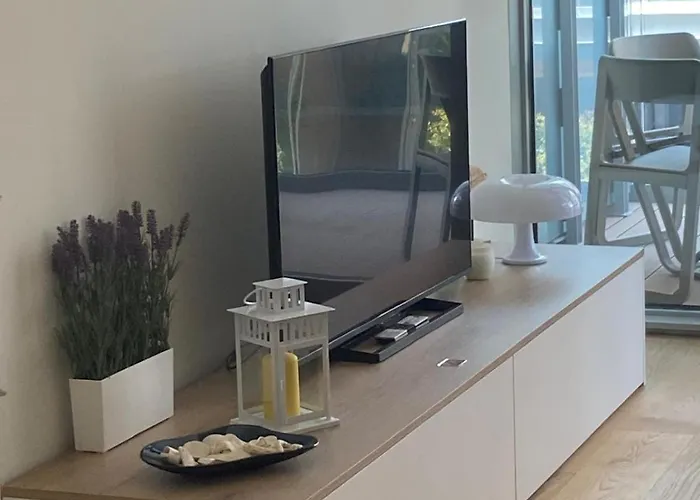 7 Waterfront * Genova