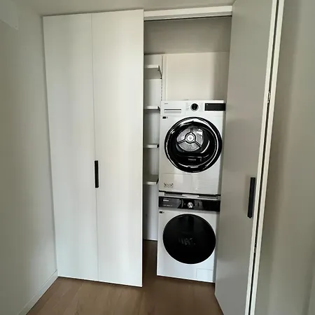 7 Waterfront Apartament Genua